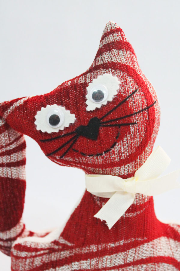 Gato de tela Mimosin
