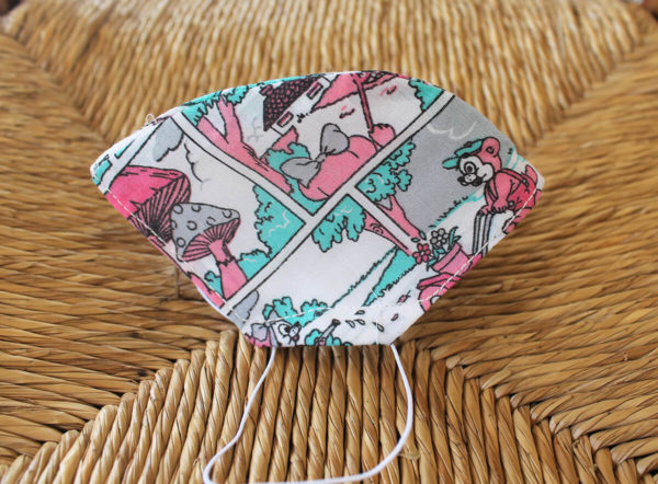 Mascarilla de tela estampado de Comic